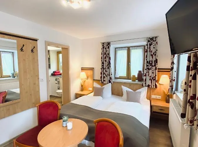 Affittacamere Gaestehaus Achental 3*