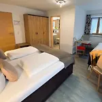 Gæstehus Gaestehaus Achental 3*