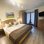 Gæstehus Gaestehaus Achental 3*