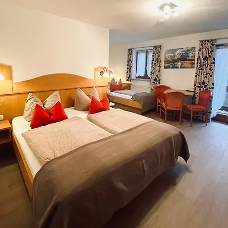 Πανσιόν Gaestehaus Achental