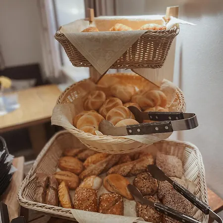 Gaestehaus Achental Μπερχτεσγκάντεν