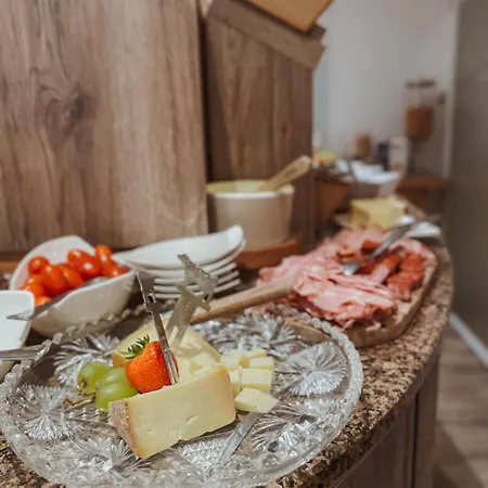 Gaestehaus Achental Πανσιόν 3*