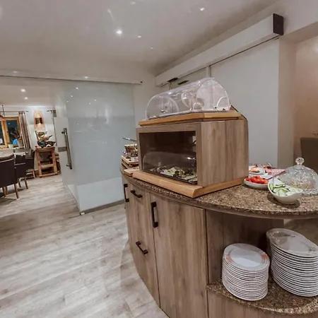 Gaestehaus Achental Πανσιόν 3*