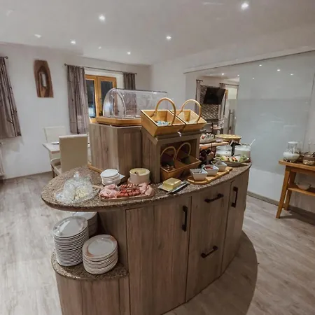 Gaestehaus Achental Πανσιόν 3*